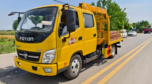 Foton Truck-Mounted Crane – 3.2T Telescopic & Knuckle Boom Systems (SQ3.2SK2Q / SQ3.2ZK2) for Utility Integration