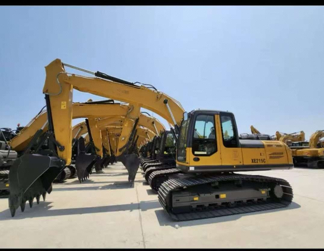 Brand New Xuzhou XE215C Crawler Excavator with ISUZU Engine 21 Ton Hydraulic Digger for Construction and Earthmoving