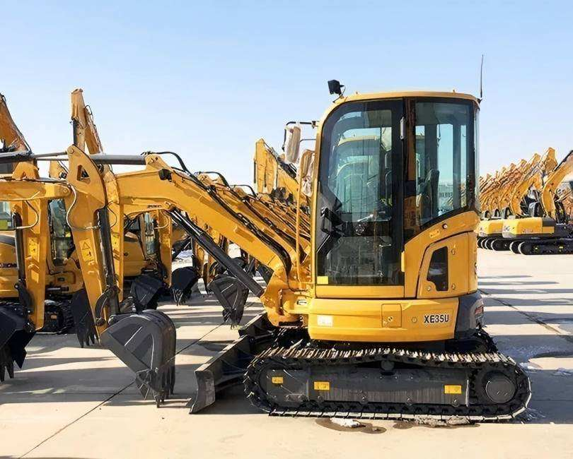 XCMG XE35U 4.2 Ton Mini Crawler Excavator Compact Hydraulic Digger for Sale in Algeria