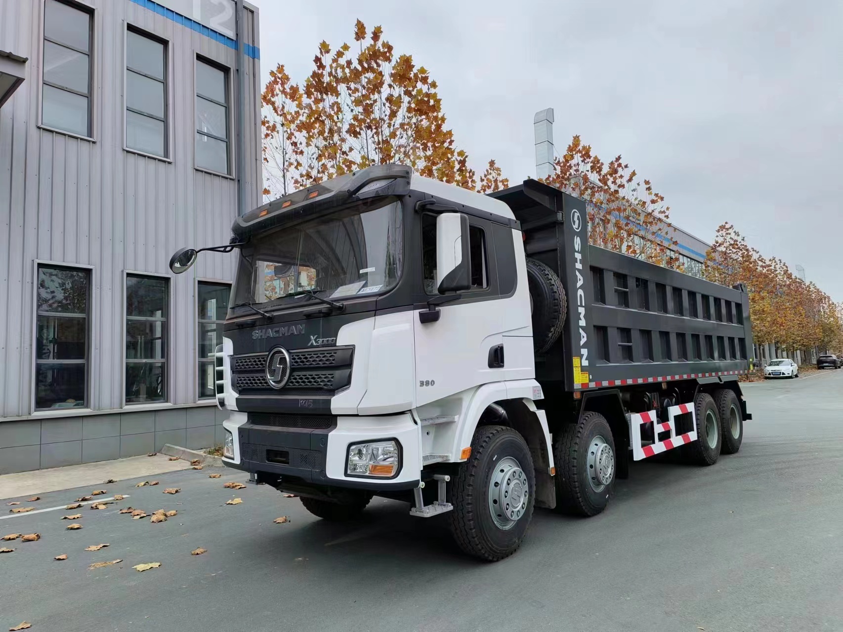 Shacman Delong X3000 8×4 Dump Truck 430 Horsepower Mining Dump Truck_Export Exclusive