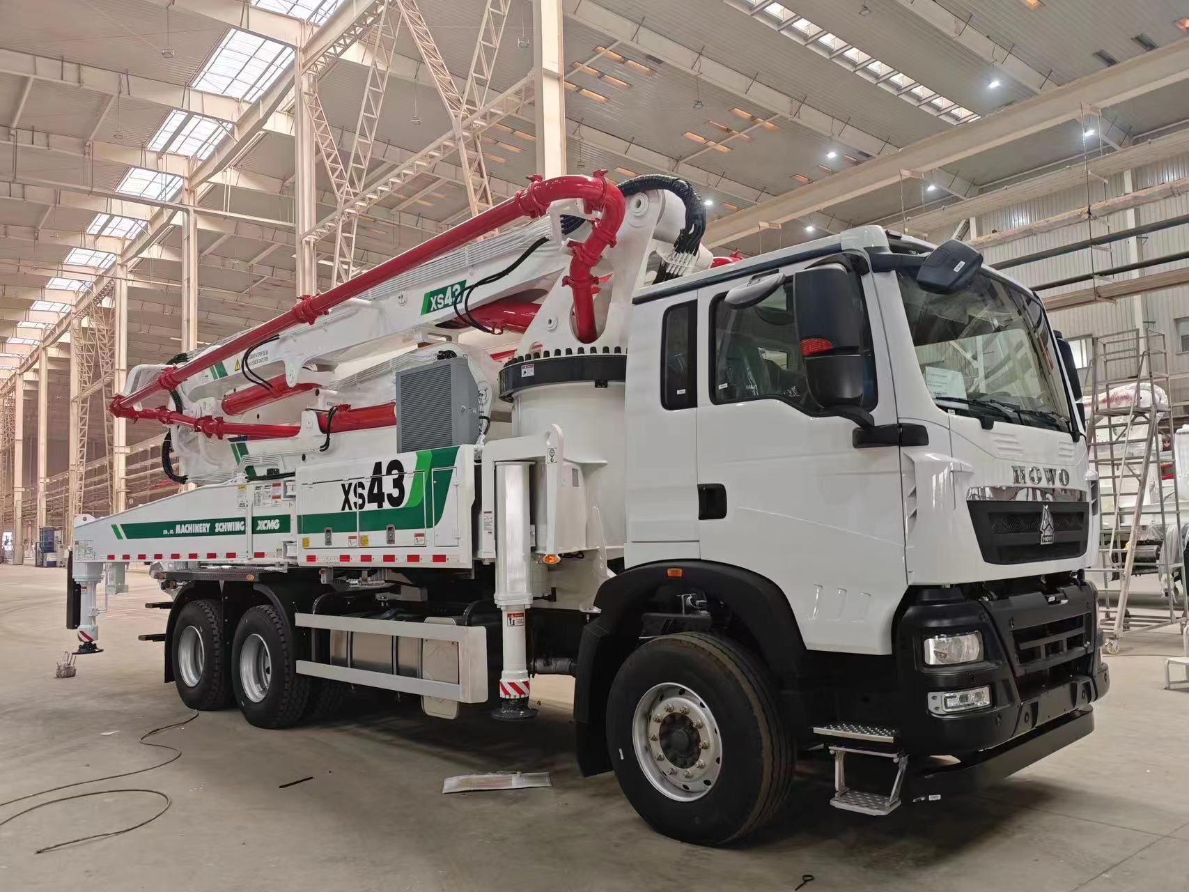 XCMG XS43 Concrete Pump Truck for Algeria