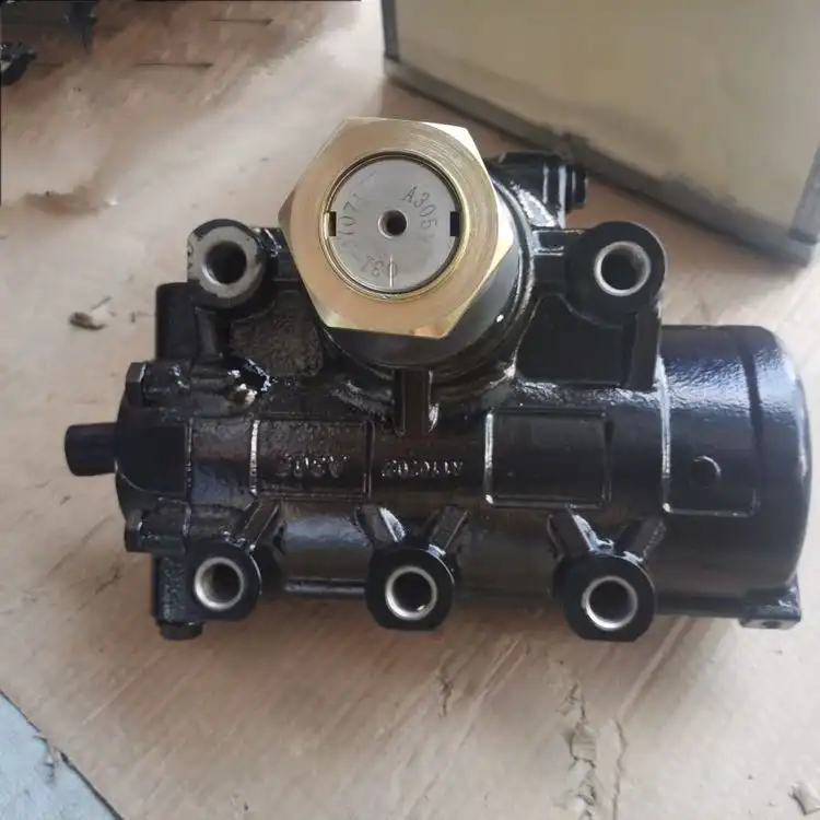 SINOTRUK HOWO A7 T7H TX WG9925477132 Truck Parts Power Steering Gear Assembly Hot Sale (5)