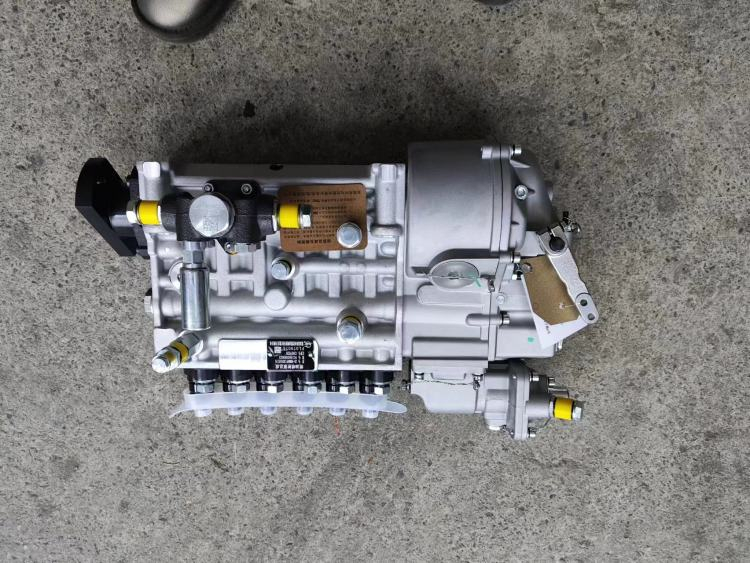 SINOTRUK HOWO T7H T5G TH7 SITRAK C7H VG1560080023 Truck Parts Fuel Injection Pump Hot Sale (1)