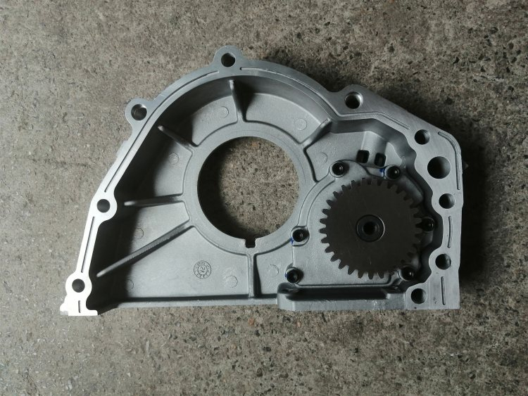 SHACMAN F2000 WEICHAI WP10 610800070242 Truck Parts Engine Oil Pump Hot Sale (4)