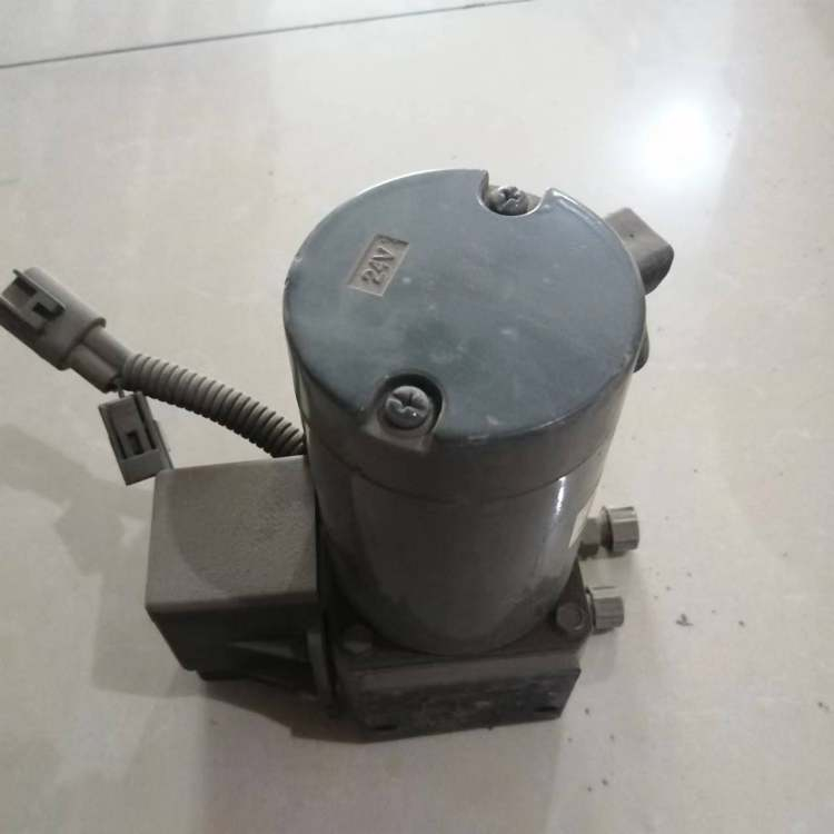 SINOTRUK HOWO A7 T7H WG9925821031 Truck Parts Cab Lifting Motor Assembly Hot Sale (4)