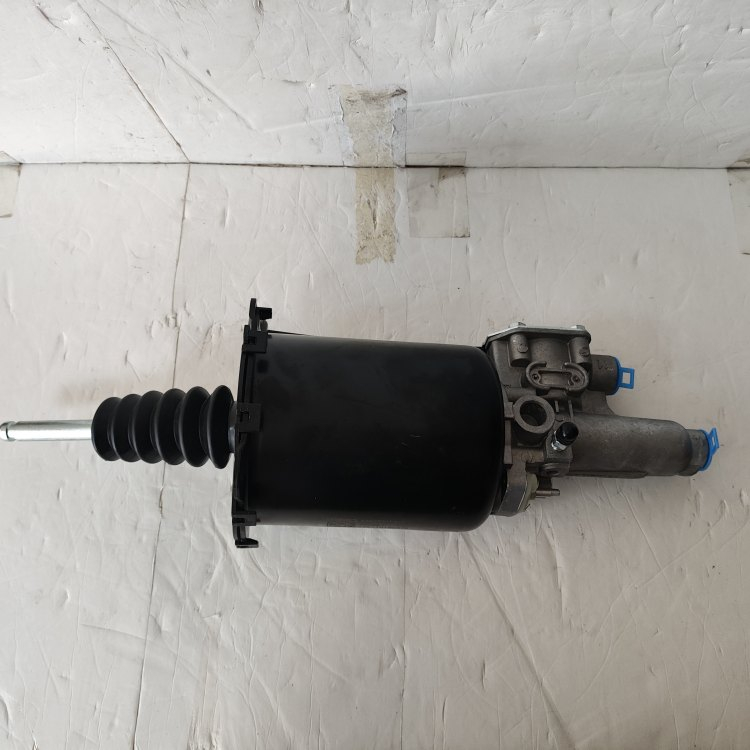 FAW J6 Clutch Booster Cylinder Assembly 1602305A70A Truck Transmission System Parts