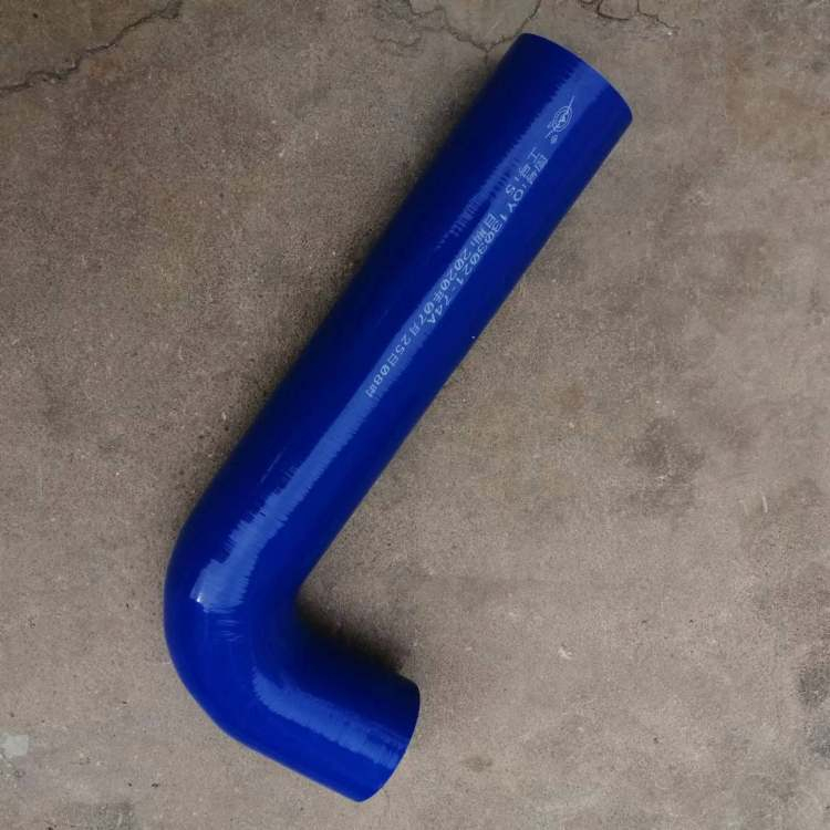 FAW J6 Lower Radiator Hose 1303021-74A Truck Cooling System Parts (1)