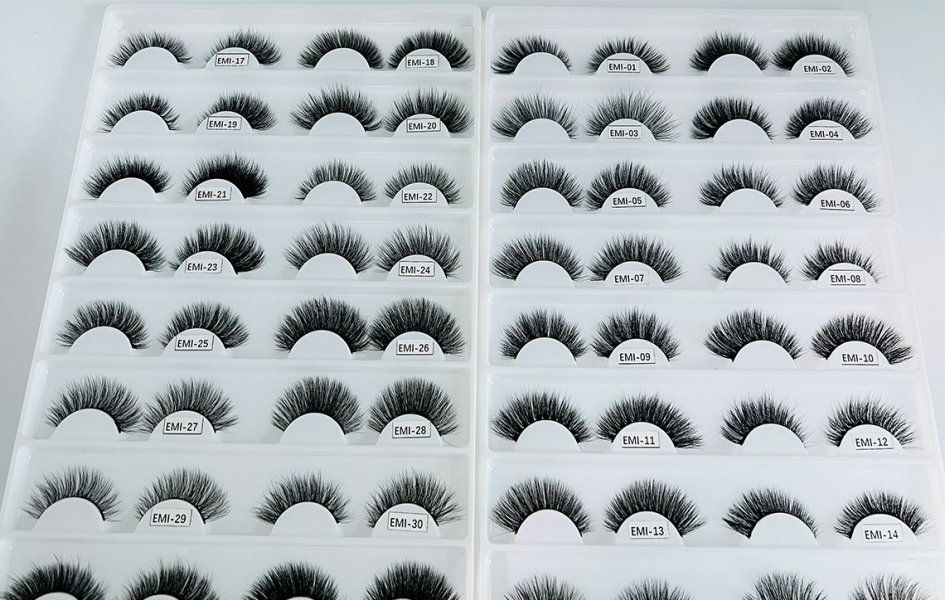Strip Lashes