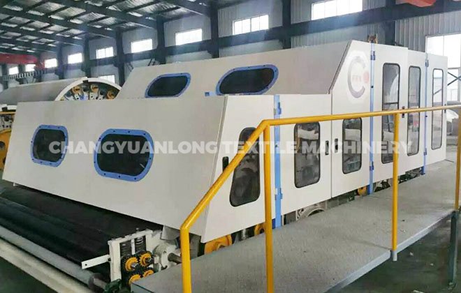 Double cylinder carding machine with middle speed