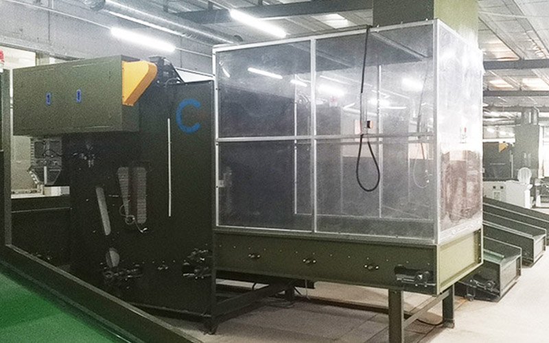 Sprayed cotton/wadding production line