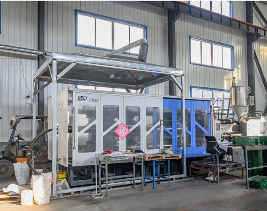 Injection Molding Equipment Introduction