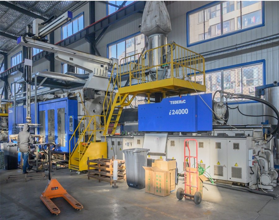 Injection Molding Equipment Introduction