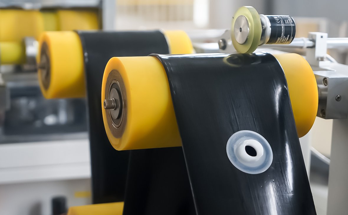 External Inlaid Pre-Punched Hole Drip Tape Production Line