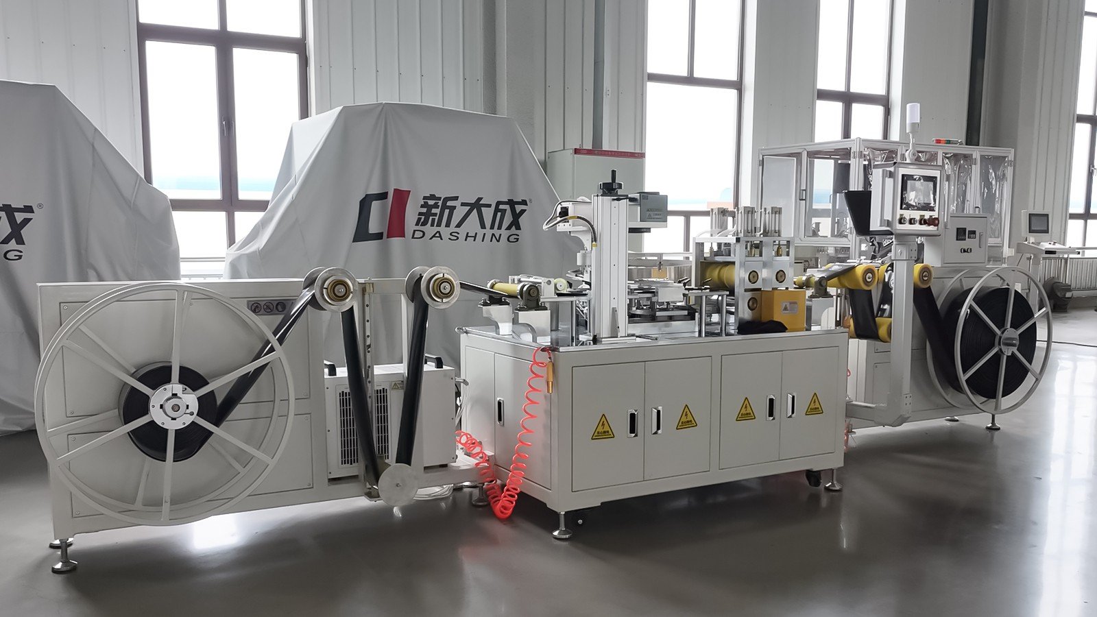 External Inlaid Pre-Punched Hole Drip Tape Line