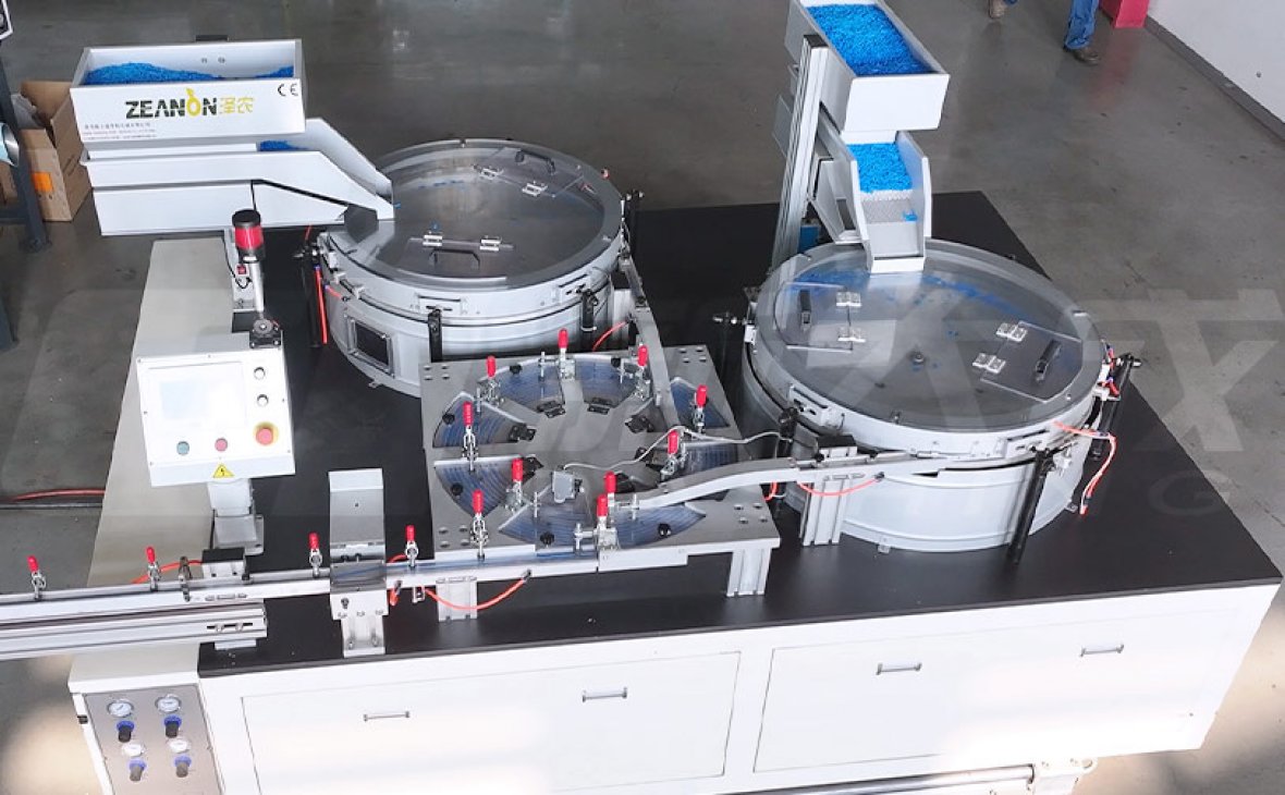 Dual-set Automatic Screening and Identification Device