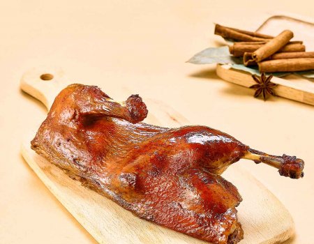 New products launch Jinling Style Roasted Duck